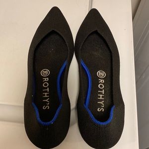 EUC Rothy’s The Pointe size 9, black